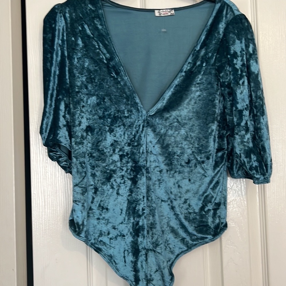 Free People -Size S body suit new without tags